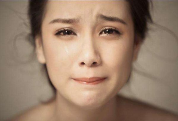 怎样进行失恋后的心理调适？