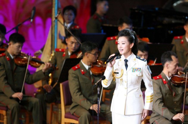 五十六个民族五十六支花歌词