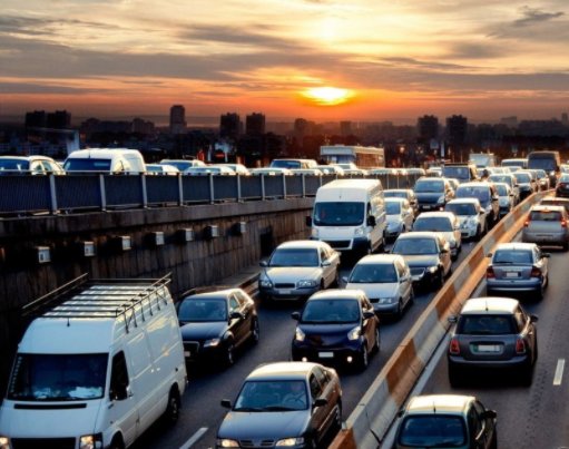 大连男子驾车撞死5人:系报复社会,你怎么看该男子的这种行为?