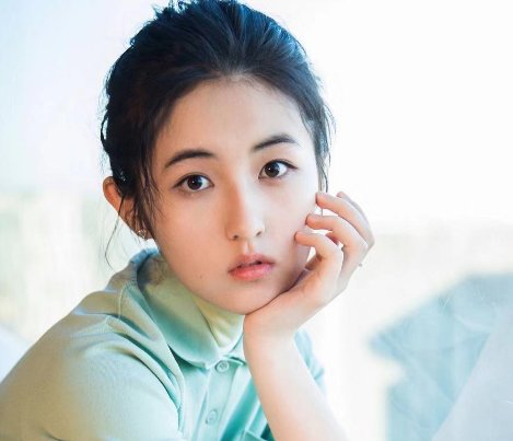 网传张子枫“圈内聊天记录”，内容低俗不堪入目，背后到底怎么回事？