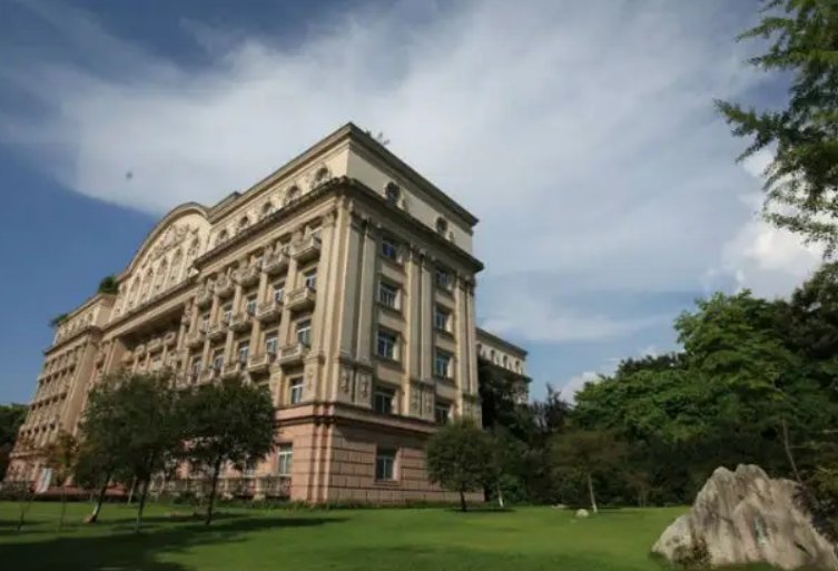 武汉东湖学院是几本