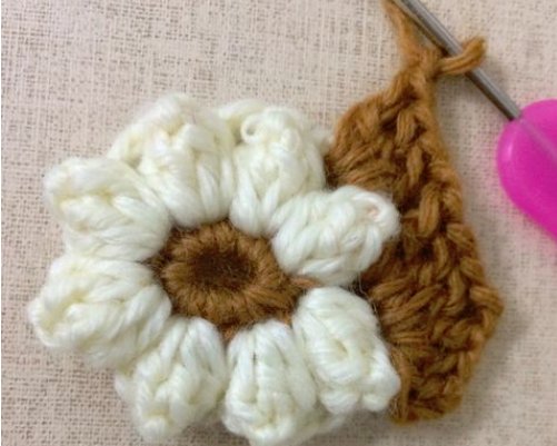 如何用钩针钩坐垫图解