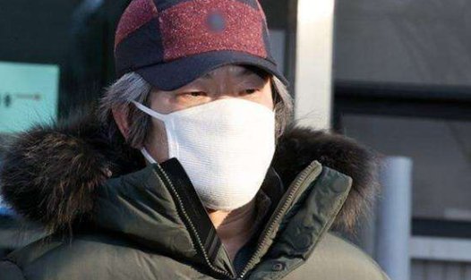 韩素媛案罪犯家门被闯,嫌犯持械重击其头部,他的伤情如何?