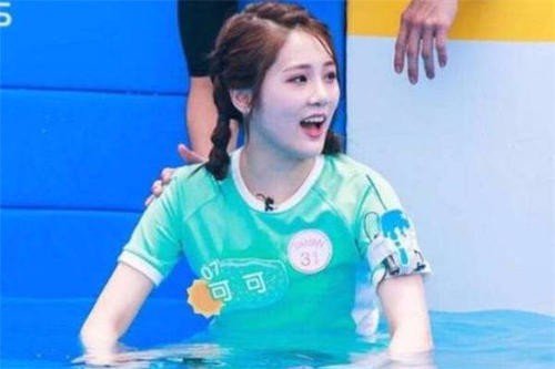 张凯丽女儿曝光,惊动半个娱乐圈,她的女儿到底有什么令人惊奇的?