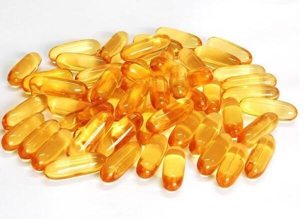 深海鱼油的功效是什么?年轻人可以吃吗?