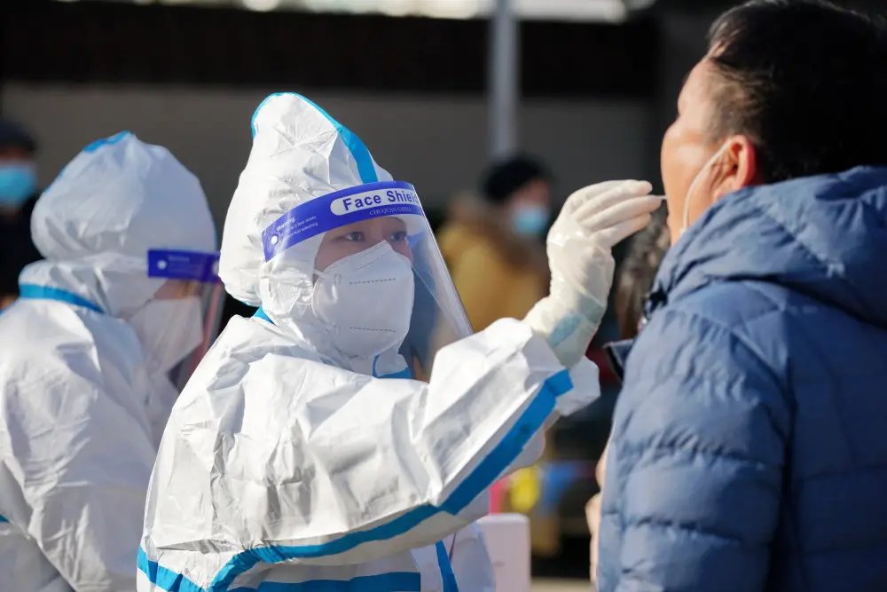 南京栖霞通报4例核酸异常情况!当地的疫情情况怎么样了?