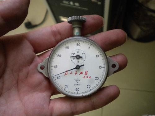 物理秒表怎么读啊????