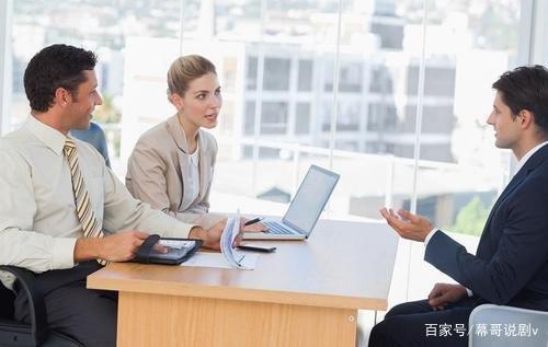 HR面试时,如何在面试的前3分钟看明白一个人?