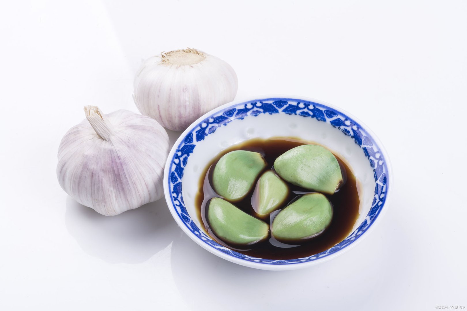 腊八蒜怎么腌？