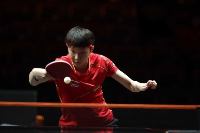 王曼昱0比3惨败杜凯琹,惨遭淘汰,王曼昱在比赛中有哪些失误?