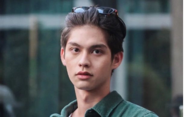 瓦奇拉维特·奇瓦雷多高？