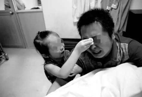 女子疑因提分手被男友砍断颈部手脚,当天到底发生了什么?