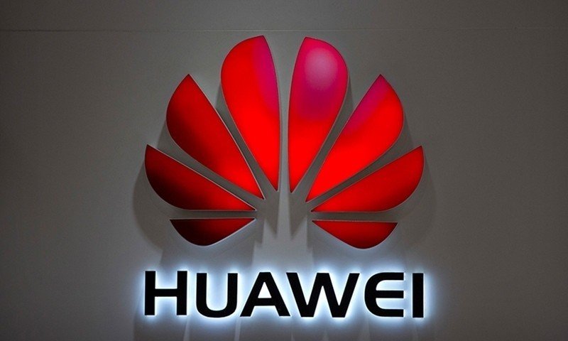 关于华为否认彻底出售手机业务一事，你有何看法？