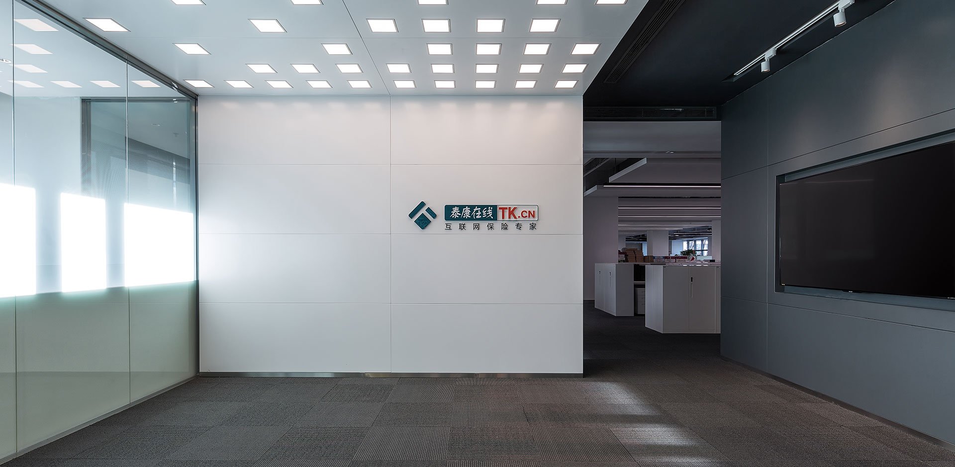 各位大神，有没有推荐的重庆铝单板厂家？