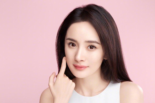 圈里一直说杨幂轧戏，这个传言是怎么来的？