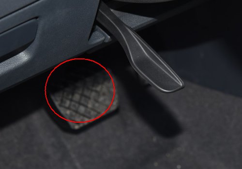 坡道定点停车和起步技巧