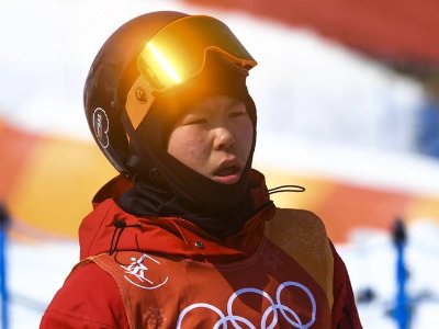 张可欣第三轮摔倒受伤坚强站起,是什么支撑她坚持了下来?