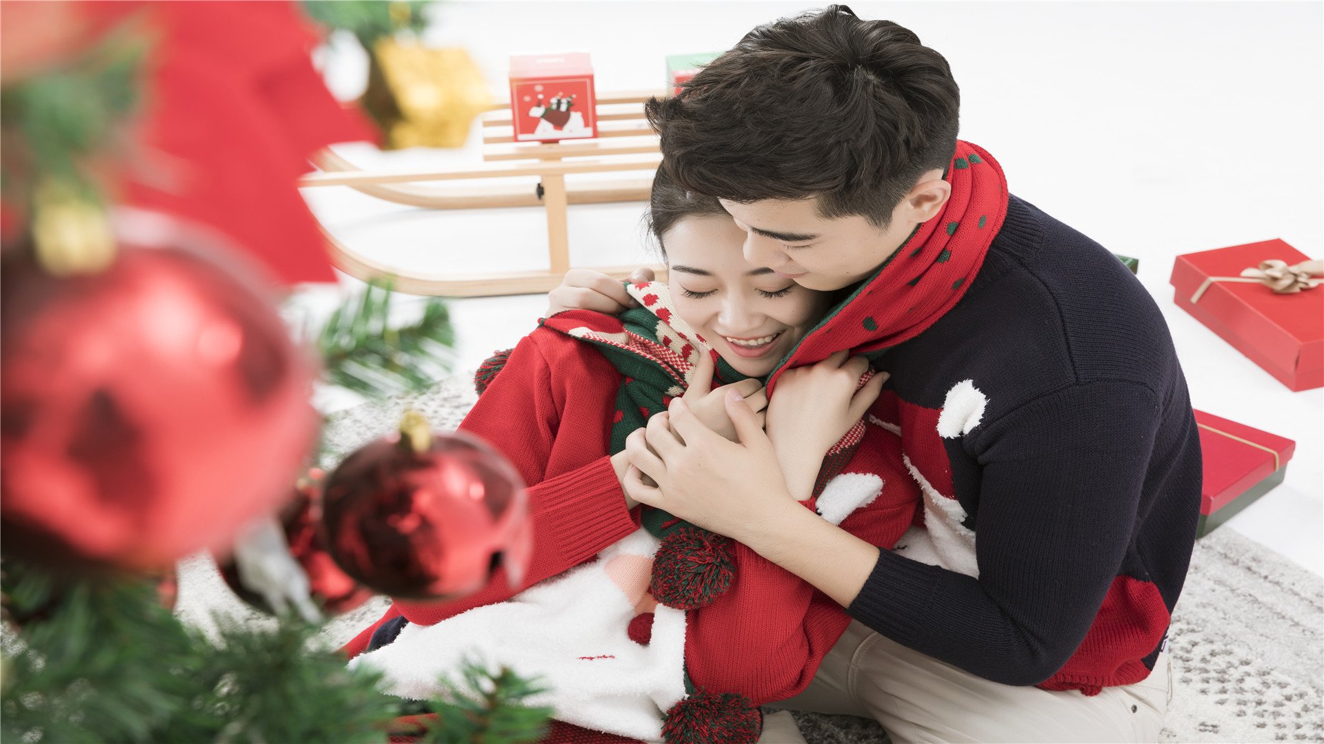 在恋爱中,女友总撒娇,对我提出各种要求,我该怎么拒绝?