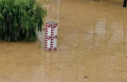 青海西宁山洪已致17人遇难,多人失联,山洪来临时我们有哪些自救方式?