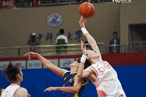 军运会-中国女篮三连胜,为何多类运动巾帼强于须眉?