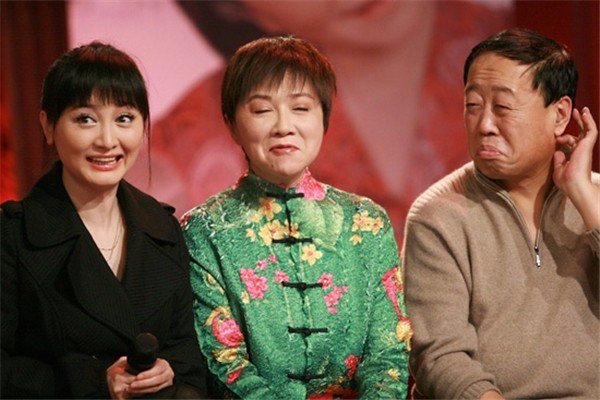 45岁被称为“狐狸精”的虞梦,低调嫁大10岁央视主持,现在她过得怎么样?