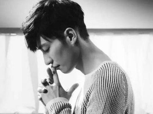 乔任梁的父母只有乔任梁一个独子吗?乔任梁有没有兄弟姐妹?