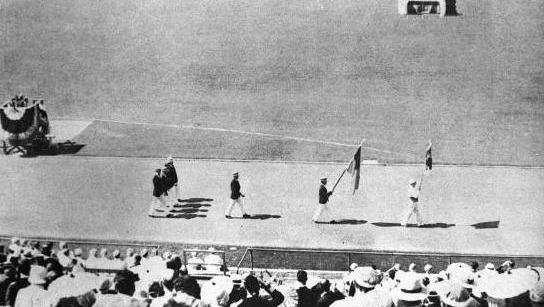中国奥运第一人刘长春,1932年他代表中国首次参加奥运会,后来怎么样?