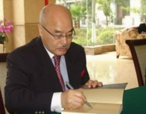 为何凤凰卫视咨询台原总编辑阮次山五月去世现在才报道?
