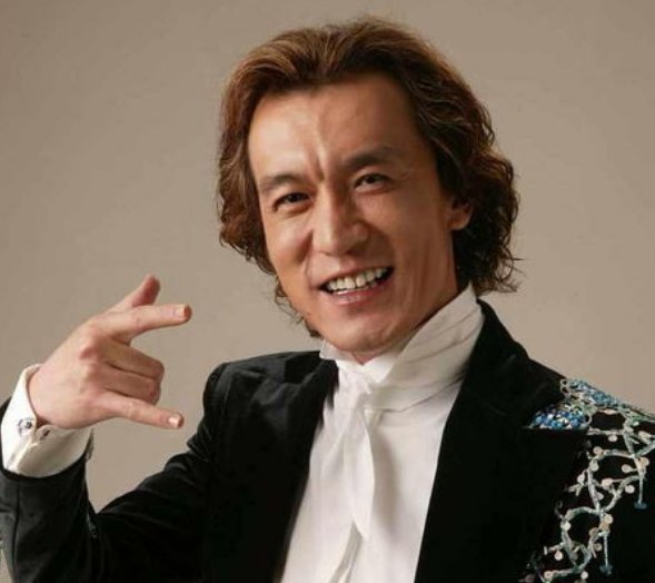 高晓松揭露李咏去世真实原因并非死于癌症,本人回应,背后究竟怎么回事?