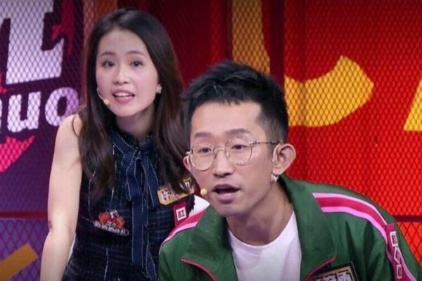 许吉如微博暗撕杨奇函,他们不是校友吗发生了什么事?