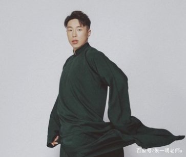 德云社烧饼官宣拆队，发文感慨愿以后各自前程似锦，这到底发生了什么呢？