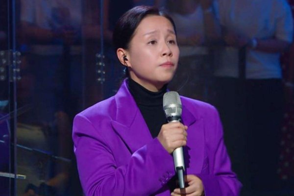 哇唧唧哇竟然是龙丹妮的网名，她为何要起这个名字？