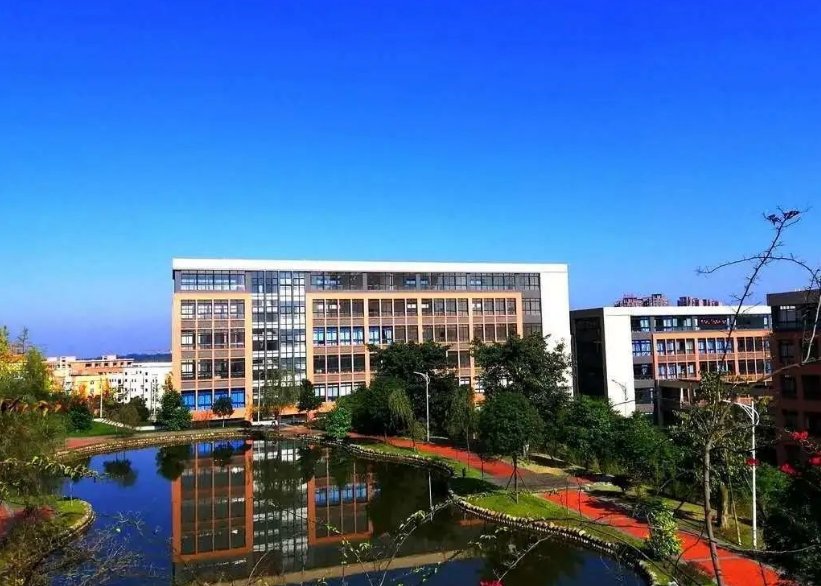 四川工商学院教务系统入口在哪里？