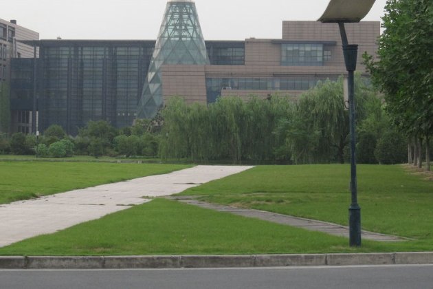 浙大城市学院的法学怎么样