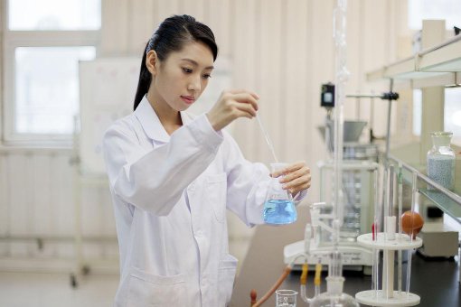 L I L Y 思 维 英 语课程怎么样？