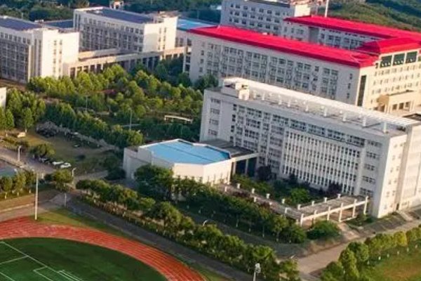 湖北水利水电职业技术学院汤逊湖校区于几几年正式开始教学