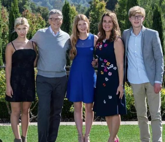 比尔盖茨离婚后，女儿发声，他的女儿说了些什么？
