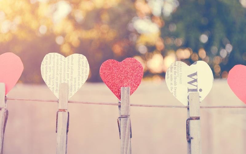 大学生应该谈恋爱吗