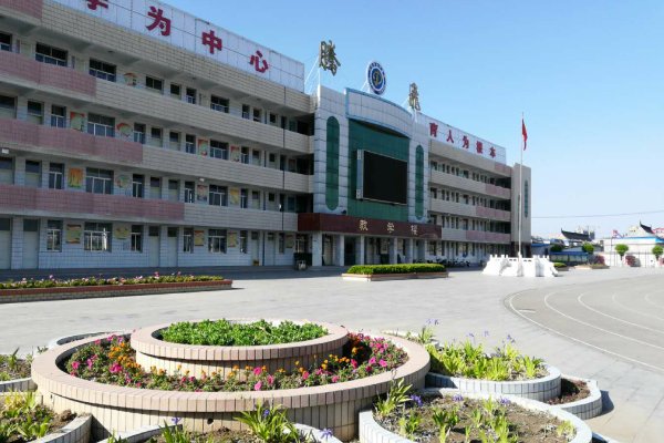 代县四中优秀老师名单