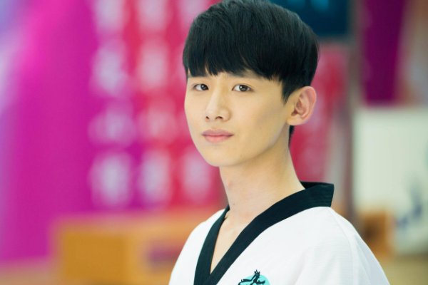 白敬亭和谭松韵主演的电视剧