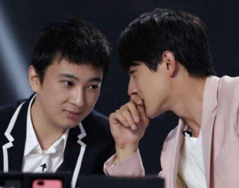 王思聪和林更新的经典语录进行对话，这是种什么样的场景？