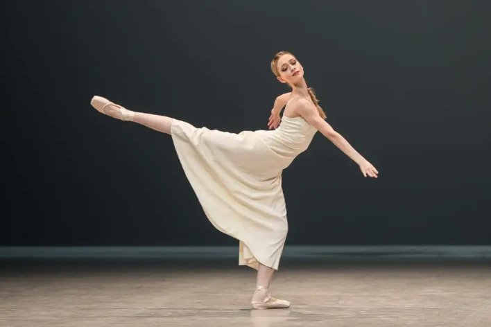 我的拿手好戏怎么写提纲