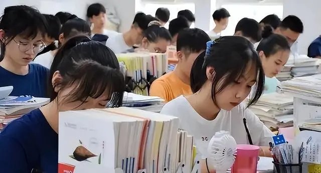 simon是什么意思