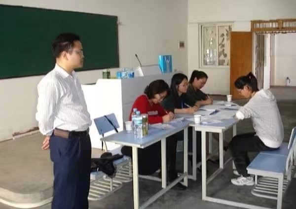 陕西招生办公室的电话号码是多少?