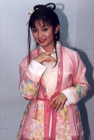 神雕侠侣里郭芙是谁扮演的