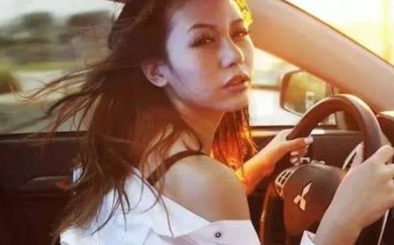 女生工资3千，负债10万，她却说找个老实男人就解决了，你怎么看？