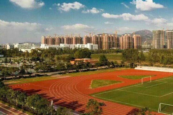 连云港猴嘴新海高中盖好了吗