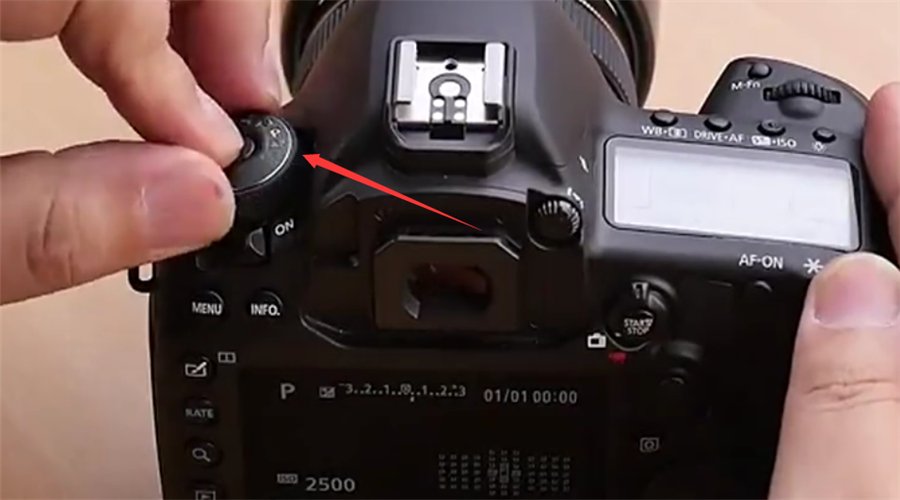 如何将5d2录制成视频？