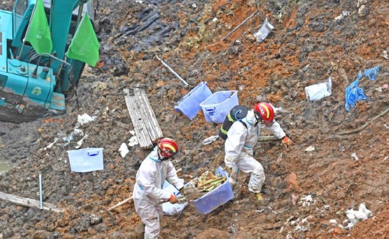 东航事故现场，已基本掌握飞机残骸在地下的分布，制定了怎样的开挖方案？