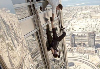 汤姆克鲁斯拍《碟中谍4》是在迪拜塔真实拍摄的吗？